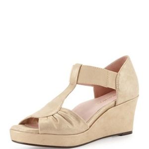 Taryn Rose Sarin Bow T-Strap Wedge Beige Gold Sandals Shoes Size 9.5